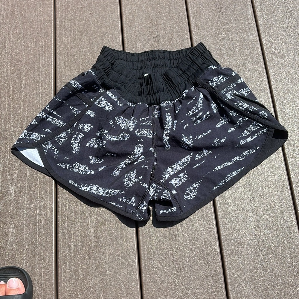 Lululemon Black white Athletic Shorts